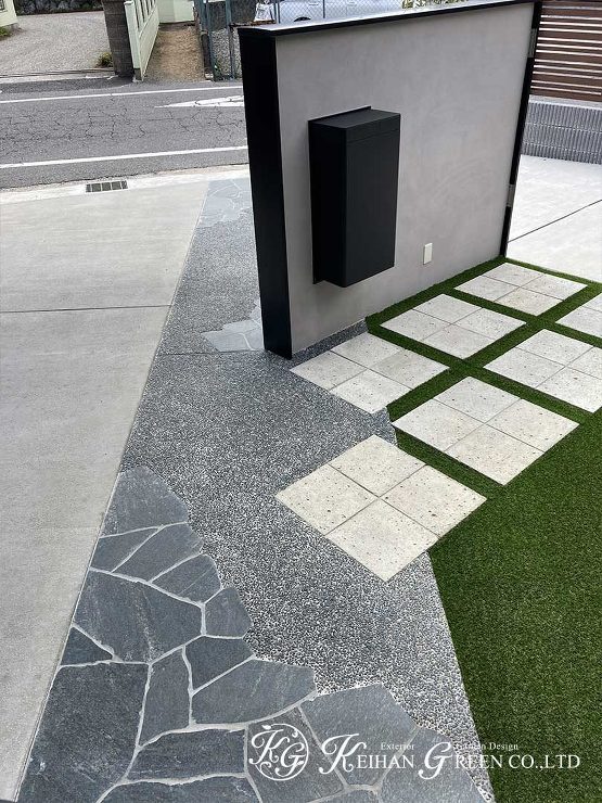 ダークトーンで洗練されたエクステリア　大津市