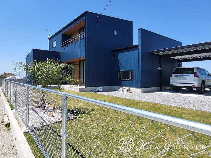 ＰCフェンスとガビオンがお洒落な西海岸風のオープン外構　彦根市