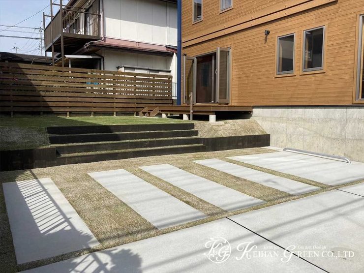 BESSの建物を飾るナチュラルテイストの外構エクステリア　京田辺市