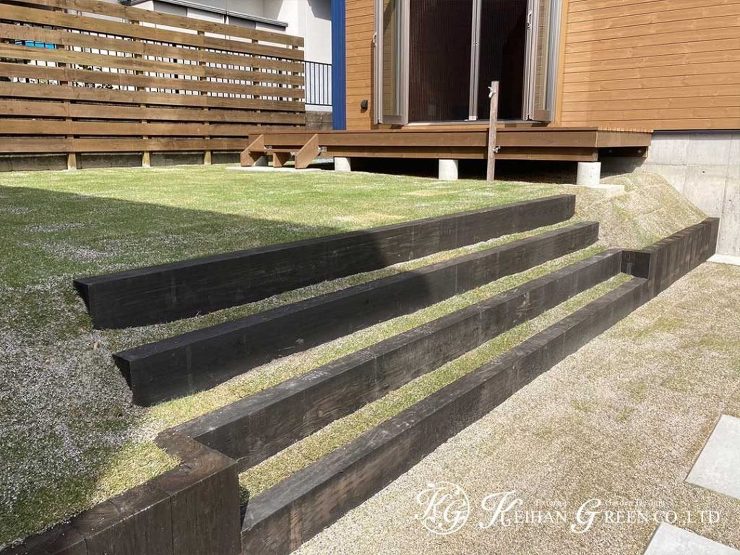 BESSの建物を飾るナチュラルテイストの外構エクステリア　京田辺市