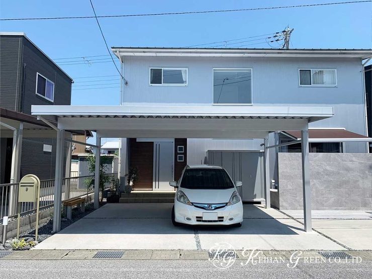 流紋柄がおしゃれなタイルを使ったナチュラルモダン外構　長浜市