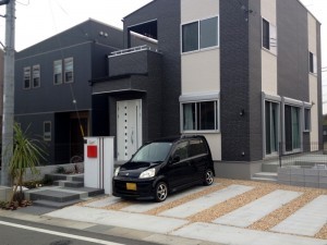 ニオイシュロランで南国の風を取り入れて　大津市