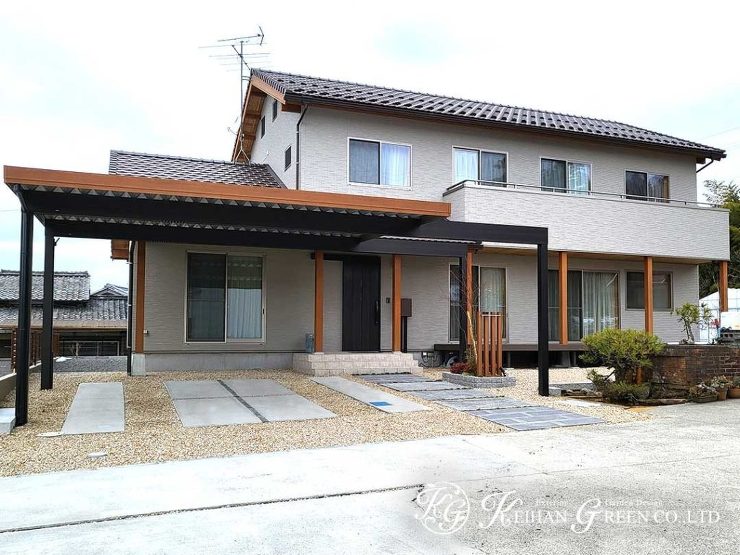 お家と調和のナチュラルモダン外構 　日野町