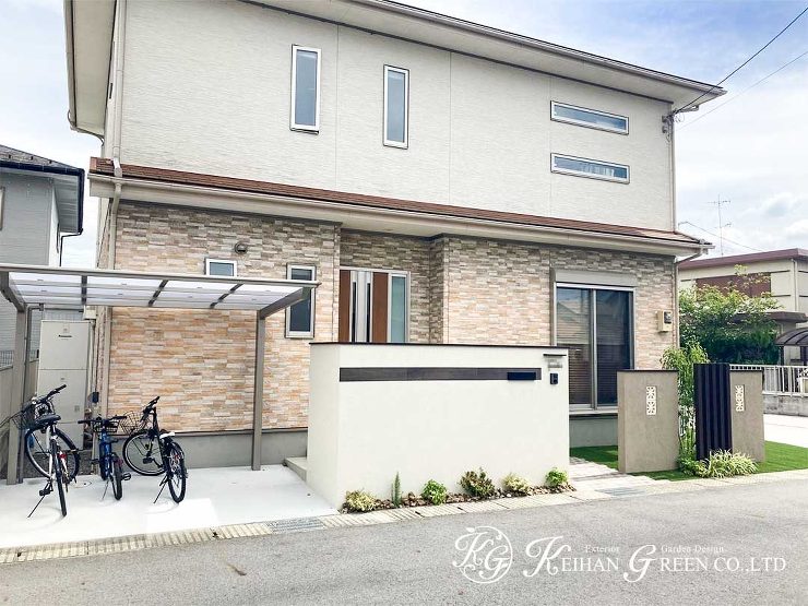 プライバシーを確保した玄関まわりにリフォーム　近江八幡市