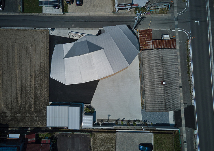 Tumbling Roof House ...