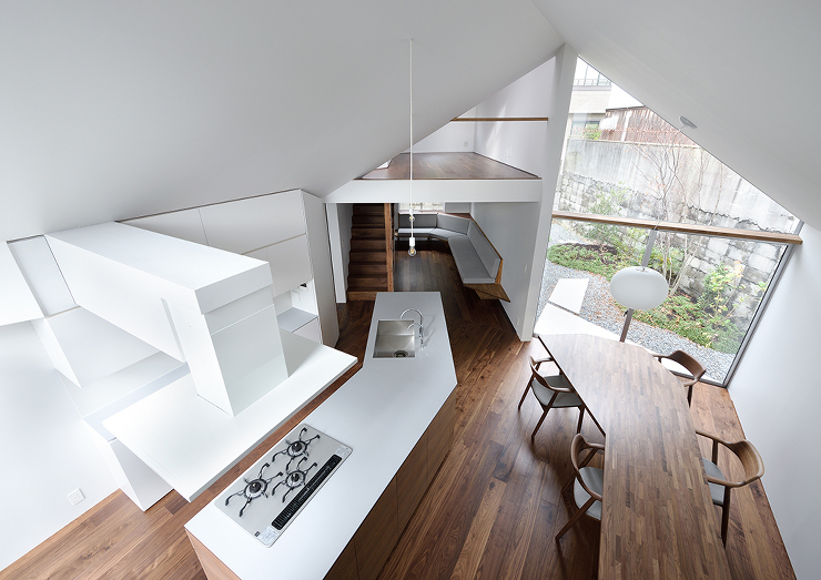 Gable Roof House | A...