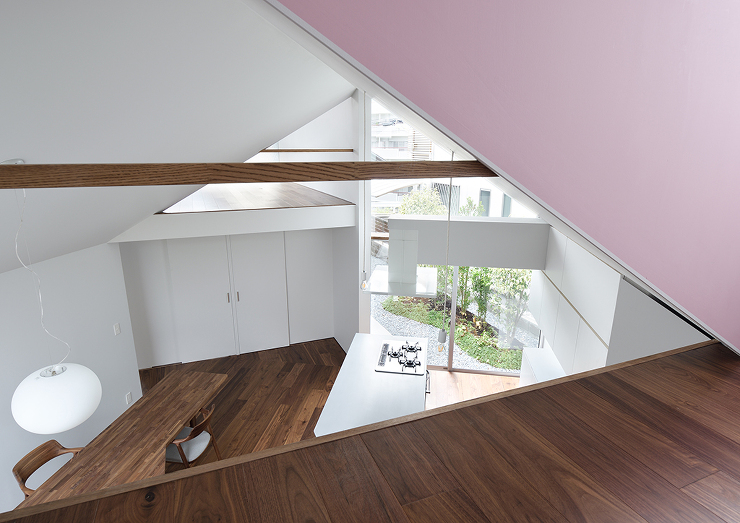 Gable Roof House | A...