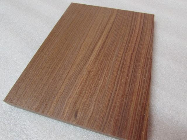 パオローズ　無垢材