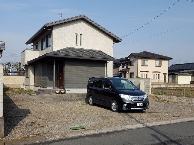 佐野市O様邸｜造園｜外構工事｜建物を活か...