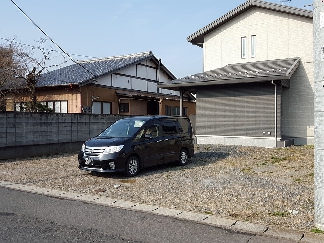 佐野市O様邸｜造園｜外構工事｜建物を活か...