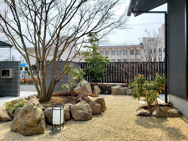 久喜市M様邸｜造園｜外構工事｜和のプライ...