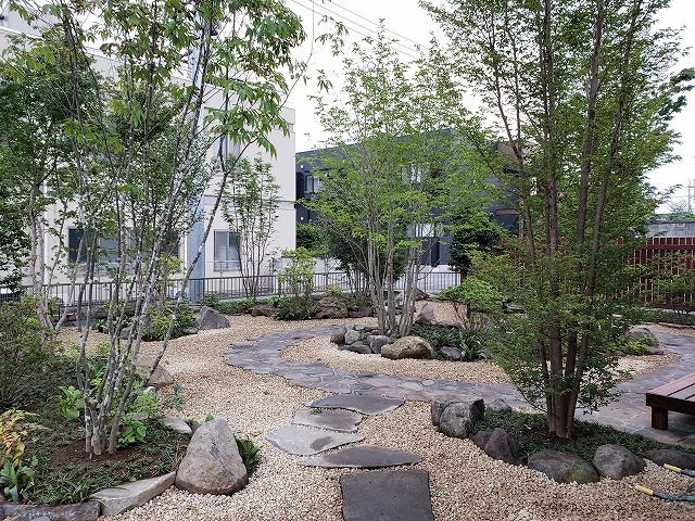 伊勢崎市I様邸｜爽風流れる雑木の庭施工記...