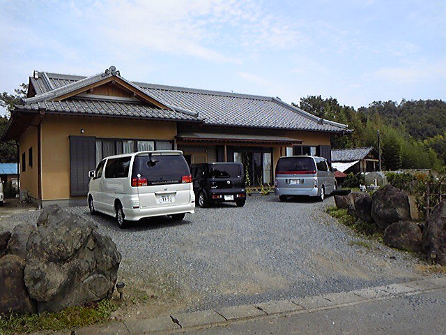 高崎市吉井町U様邸 入母屋の重厚な平屋建築。