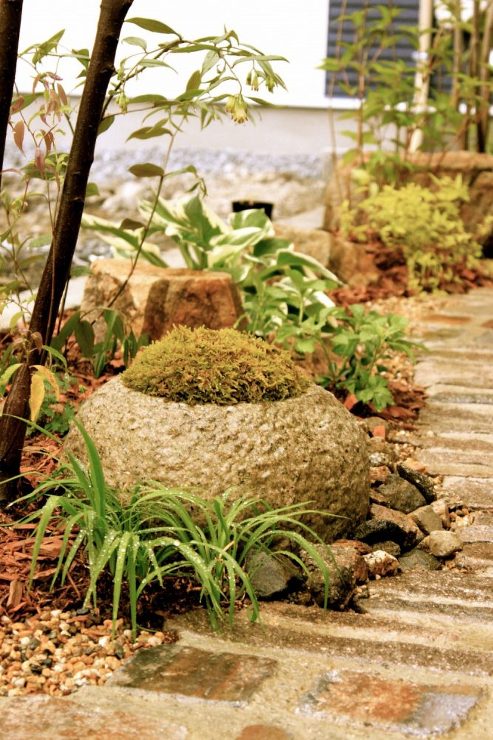 高殿・石畳の家｜グリーンプラスガーデン タマンサリの施工事例