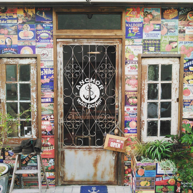 ANCHOR wallpaper ｜グリーンプラスガーデン　タマンサリ施工事例