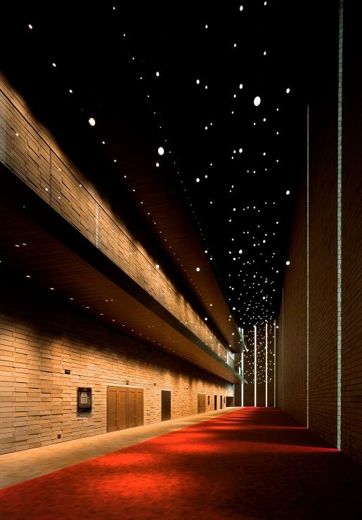 中之島フェスティバルタワー／フェスティバ...