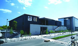型枠工事の(株)タカシマ/技術と信頼の型...