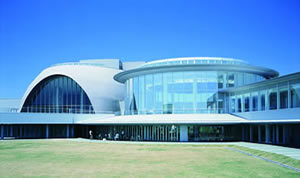 型枠工事の(株)タカシマ/技術と信頼の型...