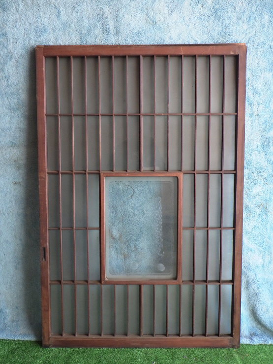 ひでしな商店 / ガラス戸