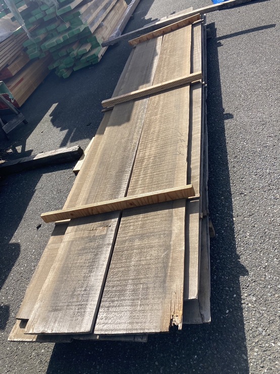 ひでしな商店 / 無垢材