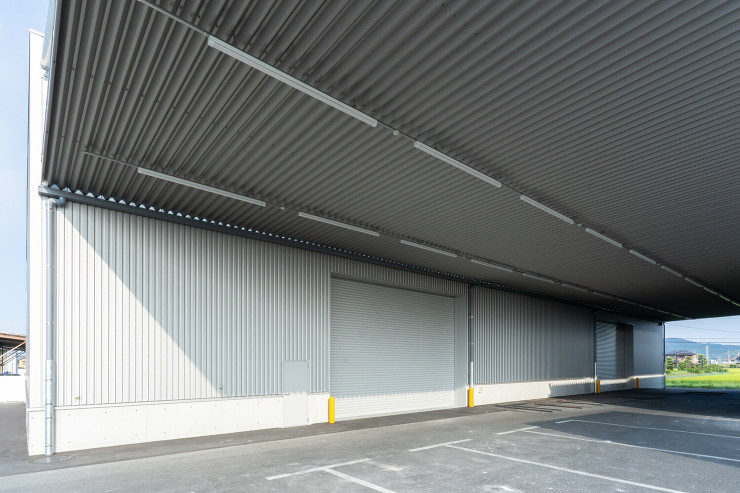 Ｈ-logistic warehouse...