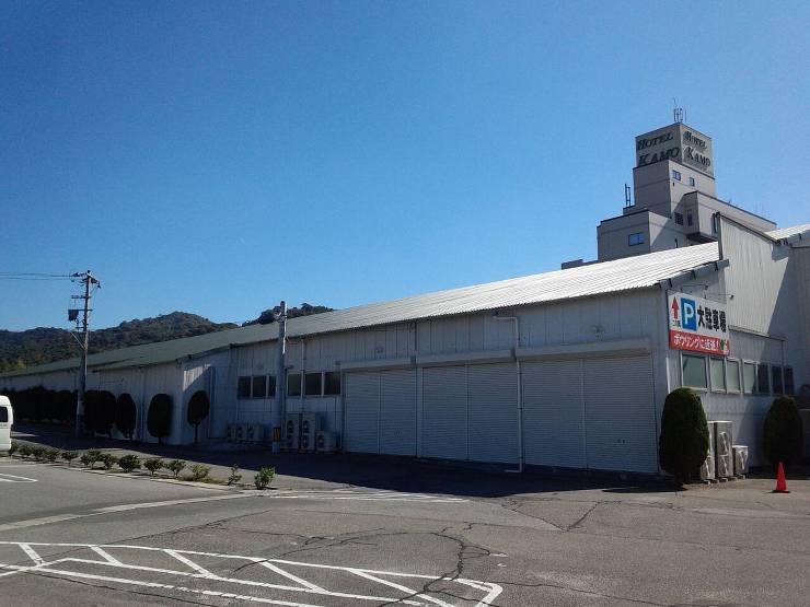 施工事例 | 軽量瓦、カバールーフ、鋼板...