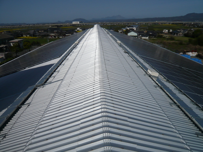 施工事例 | 軽量瓦、カバールーフ、鋼板...