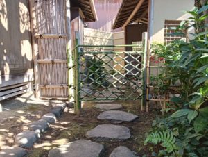 静岡県沼津市で造園と外構工事を行う株式会...