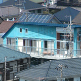 屋上庭園に暮らす家　賃貸併用住宅