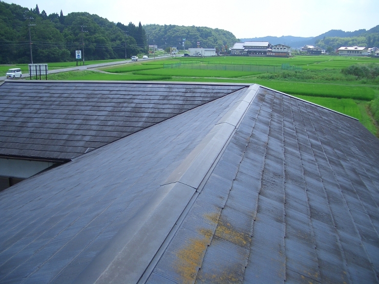施工例と屋根工事 | 有限会社 保海瓦工...