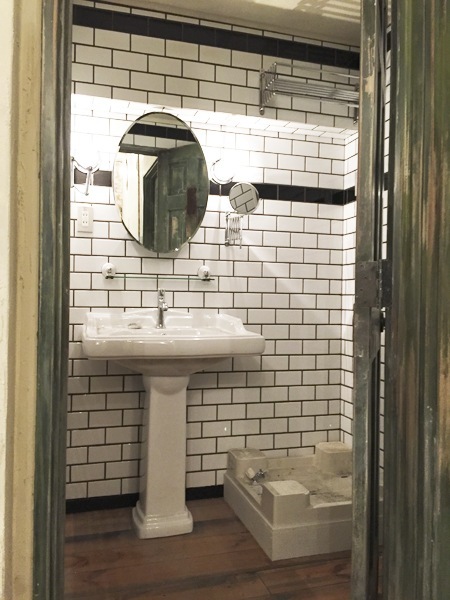 ペデスタルシンクの施工例