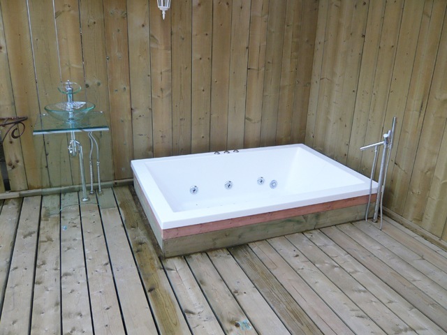 ガラスの洗面台 洗面化粧台