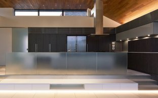 ステップベースキャビネット