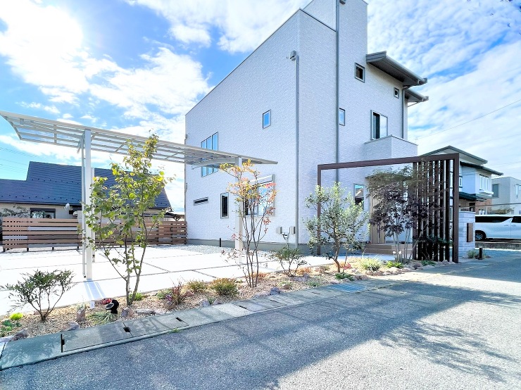 Play Garden（株式会社プレイガ...