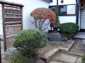 和風庭園施工例７(古灯篭のある庭)山形市...