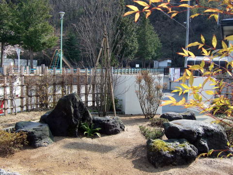坪庭施工例２(洋風庭園から和風庭園に変身...
