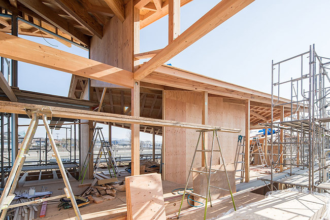 Eureka|エウレカ_建築工事中_奈義町多世代交流広場　テラス