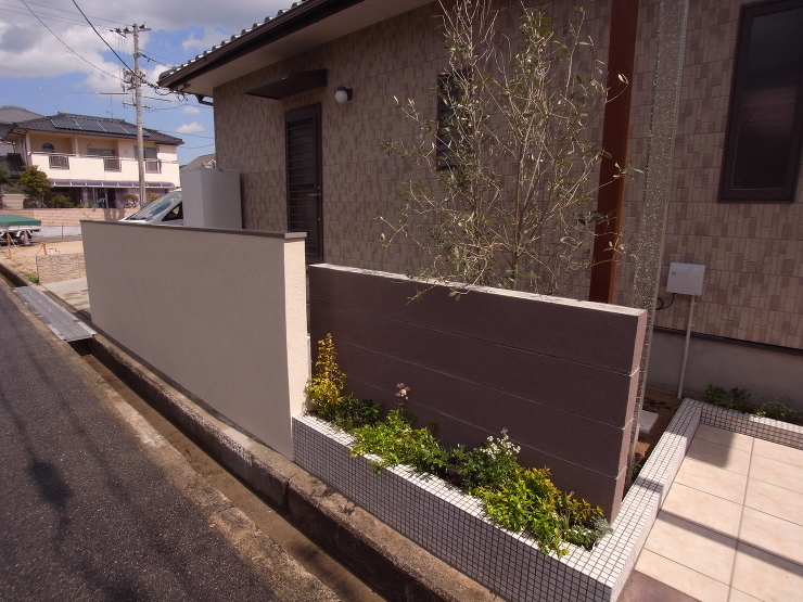 使いやすく、おしゃれなエクステリアへ 呉...