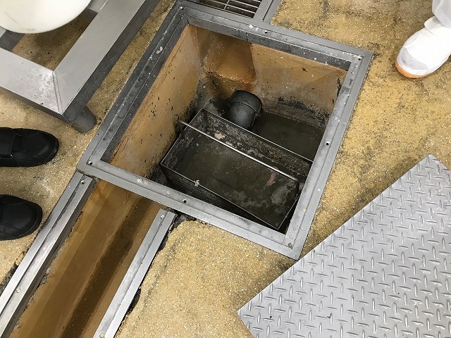 排水溝改修工事　袋井市 | ハマニ株式会...