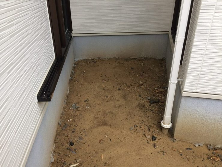 基礎巾木の刷毛引き仕上げ　浜松市西区 A...