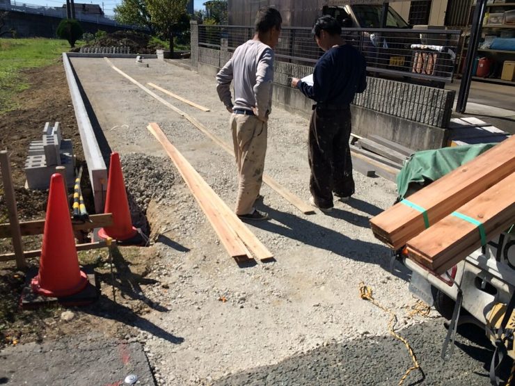 スタンプコンクリート仕上げの駐車場　浜松...