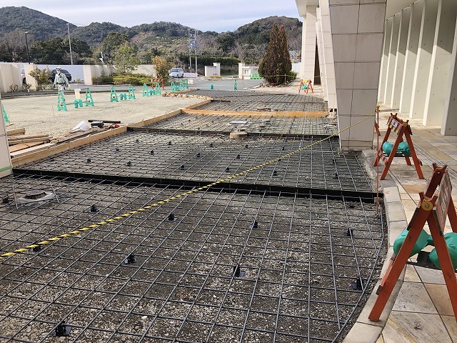 玄関土間 デザインコンクリート仕上げ　浜...