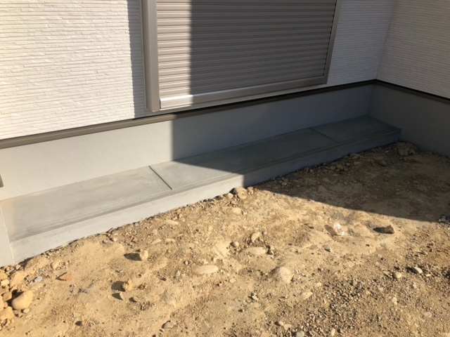 犬走りのモルタル金ゴテ仕上げ　浜松市浜北...