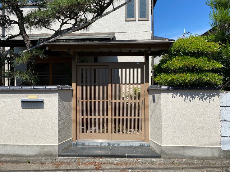 庭を改修して駐車場を作りたい | 帯金造...