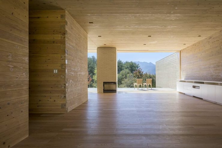 Solid cedar house - ...