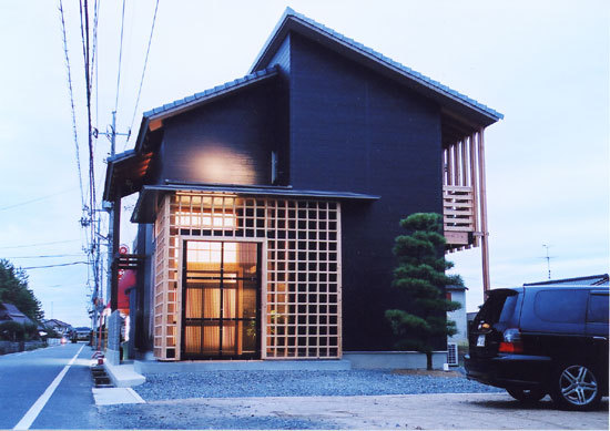 photo1