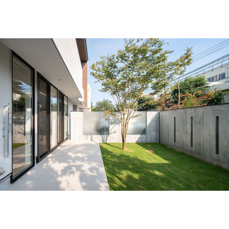 成城の家 space fabric