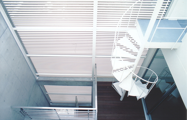 S-HOUSE