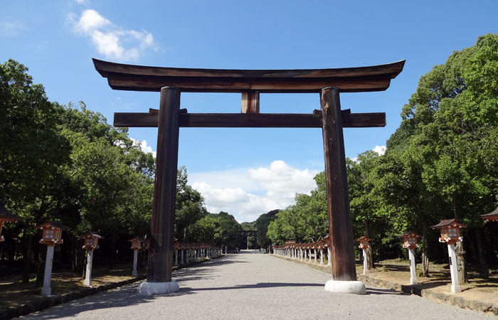 橿原神宮の鳥居