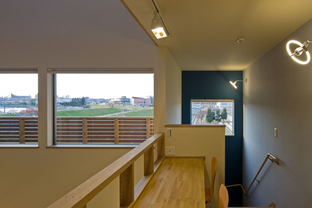 2階スタディコーナー